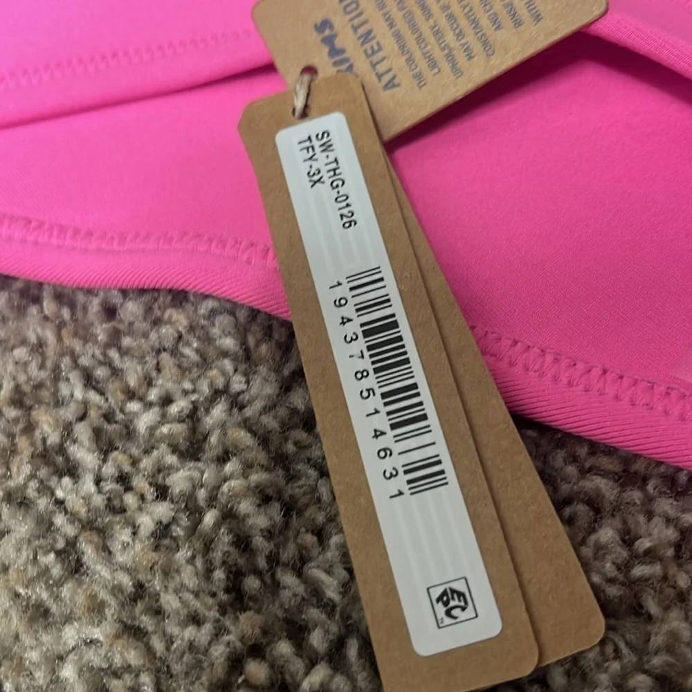 NWT SKIMS scuba SWIM thong Sz 3x Taffy